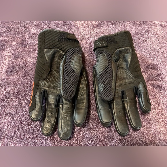 Alpinestars SMX-1 Air V2 Motorcycle Gloves Medium - Picture 2 of 3